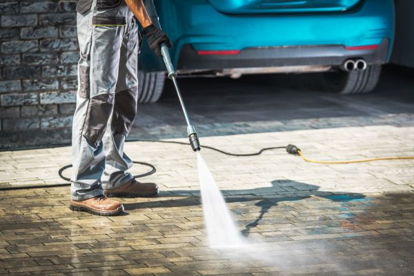 Driveway Pressure Washing in Newport Beach