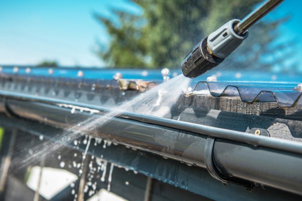 Gutter Pressure Washing in Newport Beach