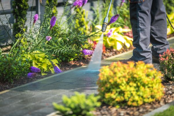 Sidewalk Pressure Washing in Newport Beach