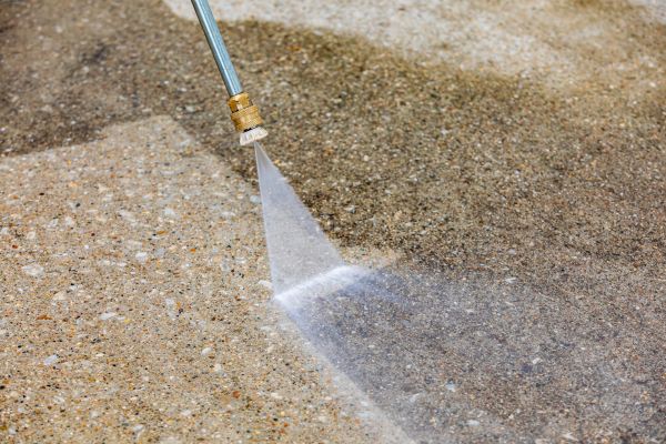 Driveway Pressure Cleaning in Newport Beach