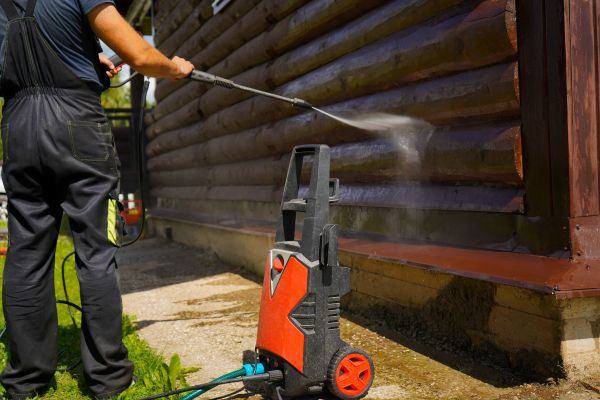 Cabin Pressure Washing in Newport Beach